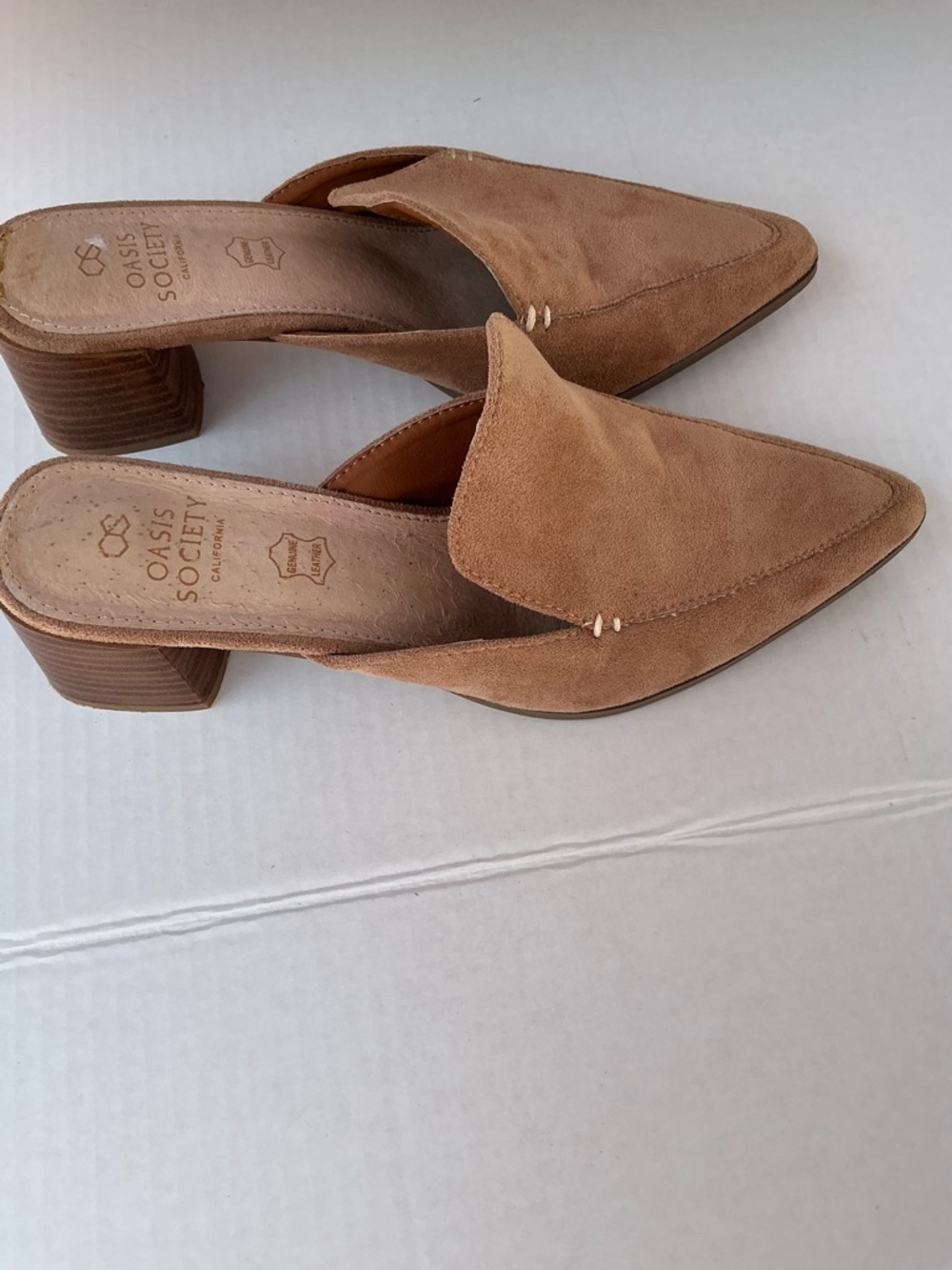 Oasis Society California Women’s Tan Suede Mules Leather Block Heel-Size 8-GUC - Picture 2 of 11
